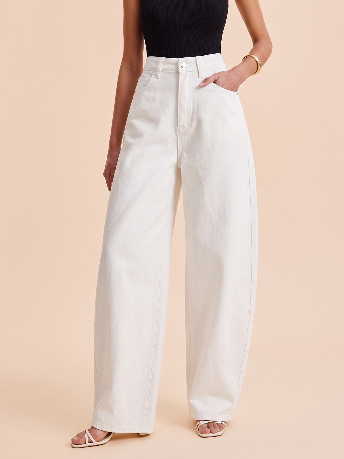 White / XL